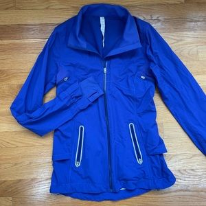 Lululemon Running Raincoat, Size 4, Blue/Purple color